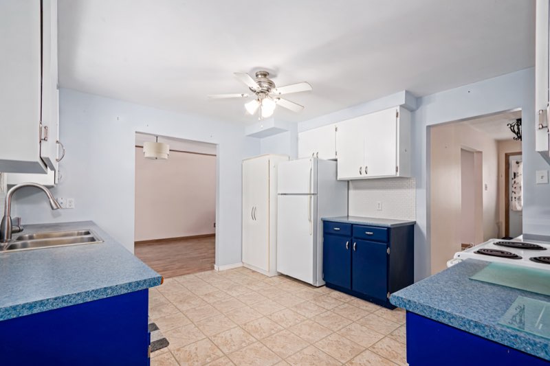 Kitchen Photo