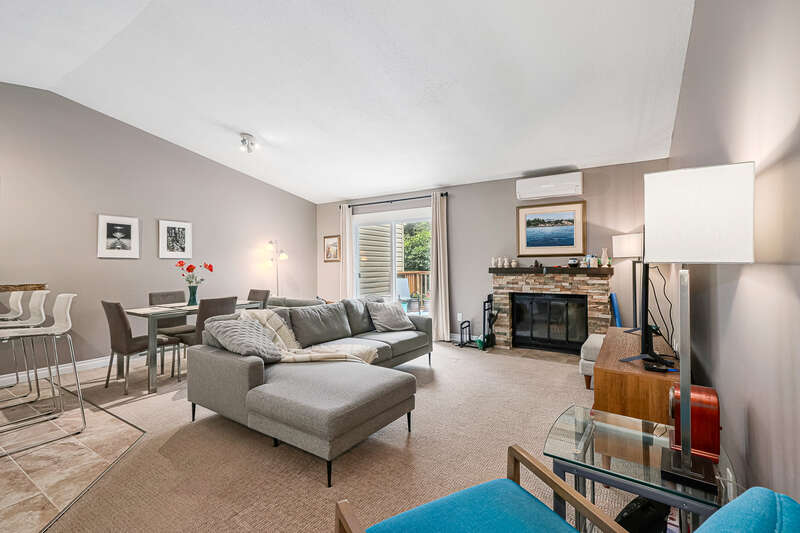 Bright Living area